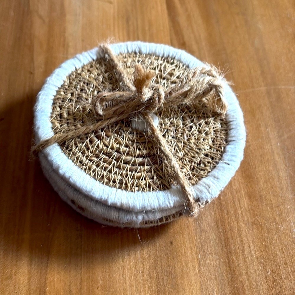 Bloomingville  Woven Seagrass Coasters with White Details (FabFitFun item)